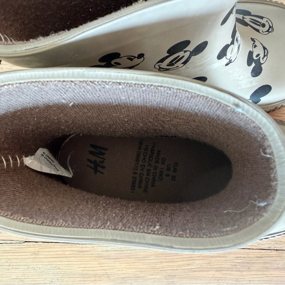 H&M Kids Mickey Mouse Rain Boots - Taupe - Picture 4 of 4